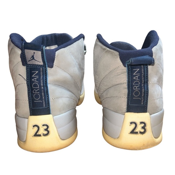Air Jordan 12 Retro Grey University - Blue Size 9.5